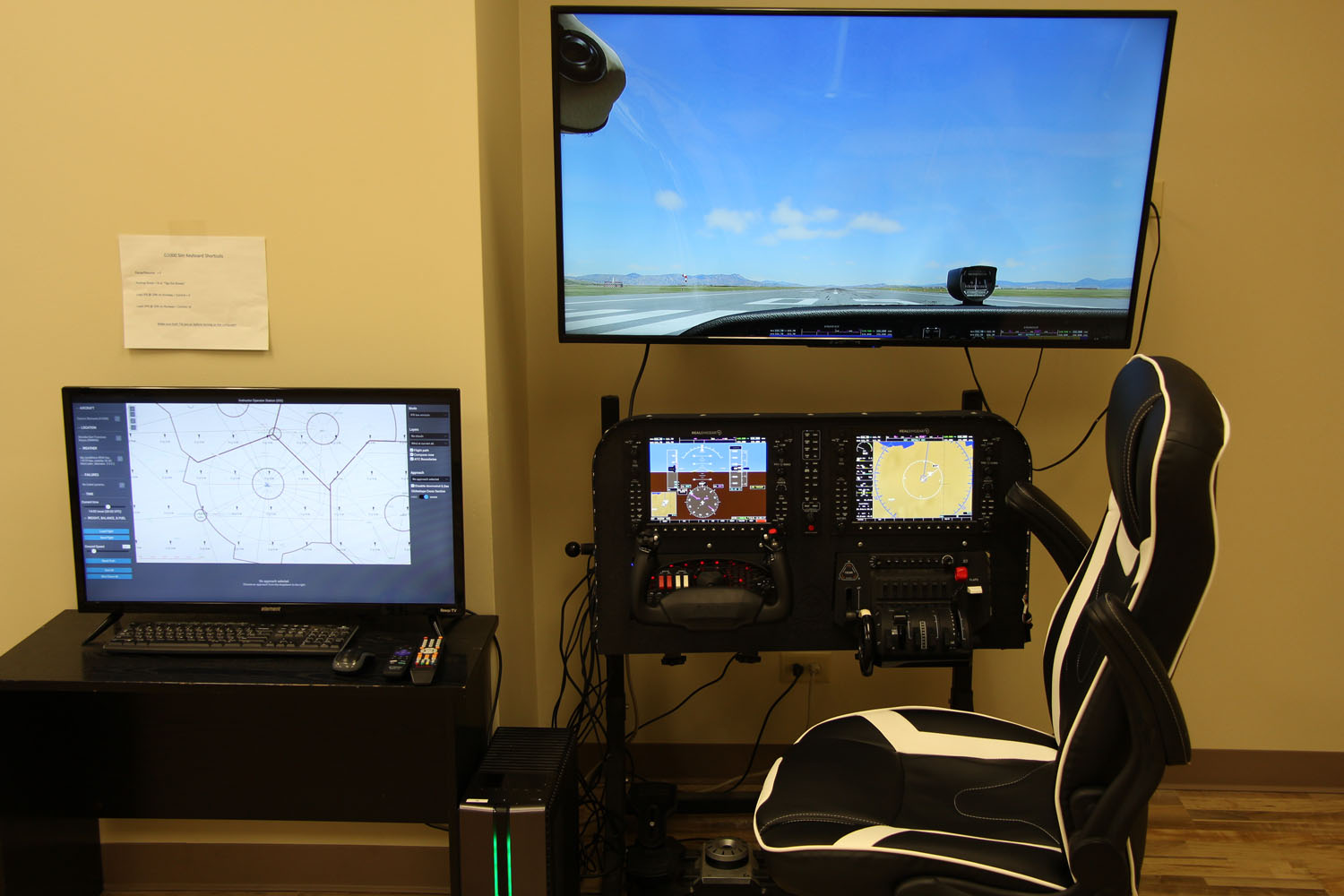 G1000 PC Simulator | Illinois Aviation Academy